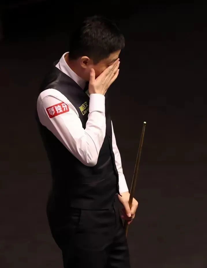 中国女排刷新世界纪录，丁俊晖教练激动落泪-爱游戏